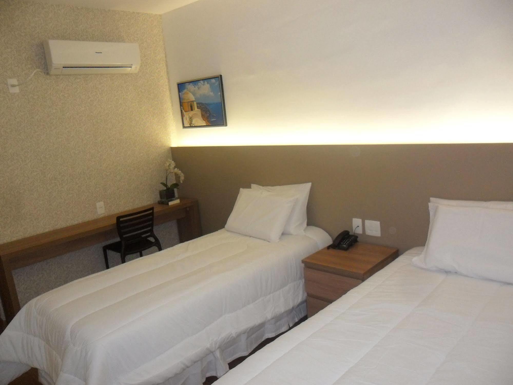 Lord Hotel Aeroporto Confins Vespasiano Extérieur photo